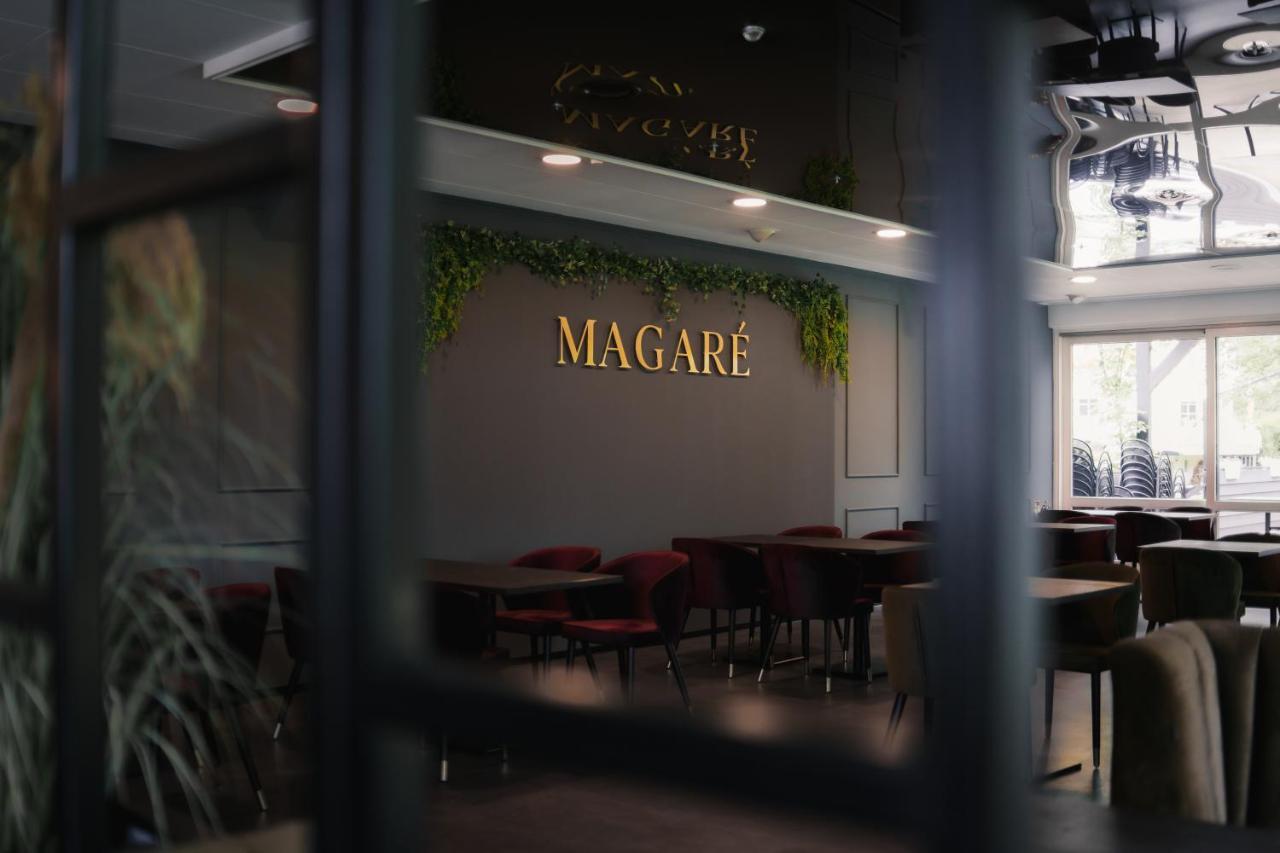Magare Hotel & Restaurant 라한슈타인 외부 사진
